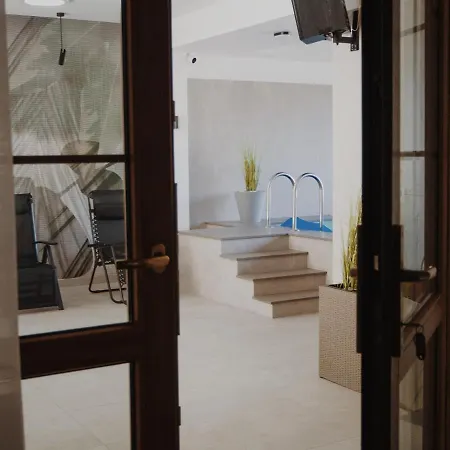 Gasthuis Lesne Wzgorze 3*