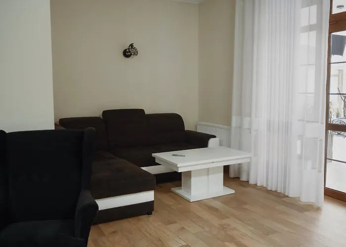 Lesne Wzgorze Konukevi 3*